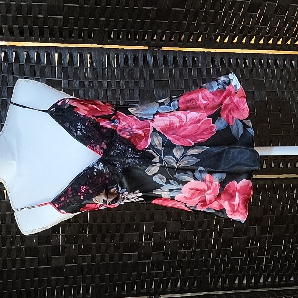 NWT Lilac & London Floral Camisole